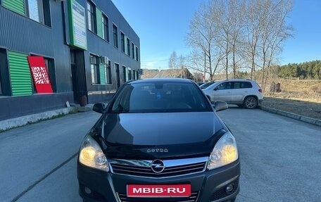 Opel Astra H, 2010 год, 535 000 рублей, 1 фотография