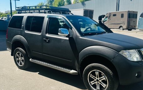 Nissan Pathfinder, 2012 год, 1 000 000 рублей, 2 фотография