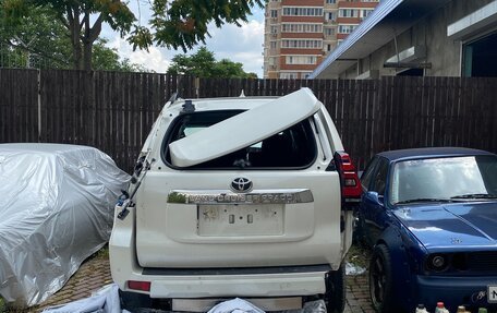 Toyota Land Cruiser Prado 150 рестайлинг 2, 2018 год, 2 500 000 рублей, 11 фотография