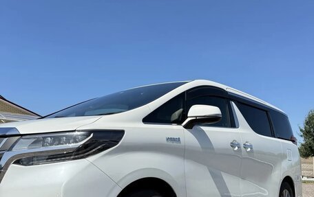 Toyota Alphard III, 2018 год, 5 100 000 рублей, 3 фотография