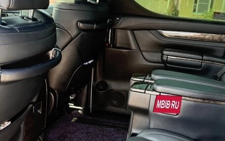 Toyota Alphard III, 2018 год, 5 100 000 рублей, 26 фотография