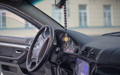 BMW 5 серия, 2000 год, 495 000 рублей, 9 фотография