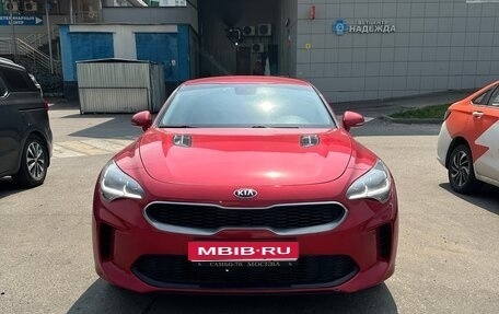 KIA Stinger I, 2018 год, 2 200 000 рублей, 1 фотография
