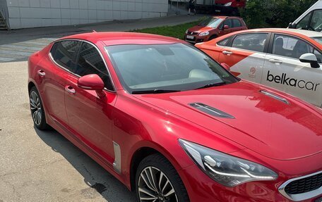 KIA Stinger I, 2018 год, 2 200 000 рублей, 2 фотография