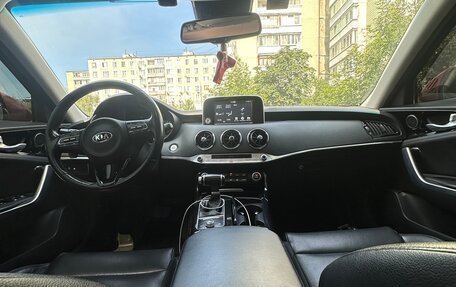 KIA Stinger I, 2018 год, 2 200 000 рублей, 12 фотография