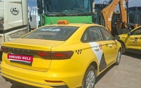 Geely Emgrand, 2024 год, 1 370 000 рублей, 3 фотография