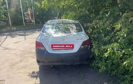 Hyundai Solaris II рестайлинг, 2014 год, 685 000 рублей, 2 фотография