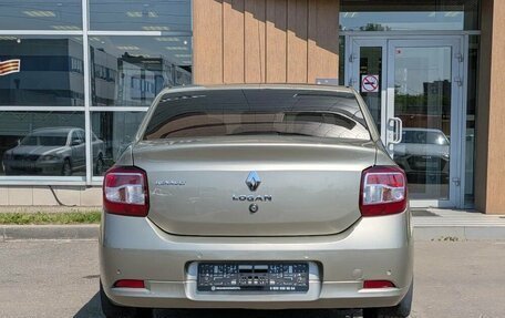 Renault Logan II, 2016 год, 650 000 рублей, 5 фотография