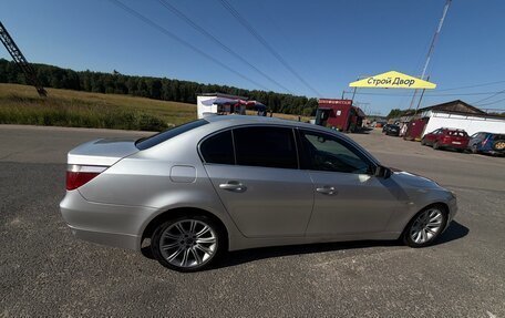 BMW 5 серия, 2004 год, 850 000 рублей, 3 фотография