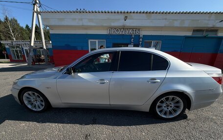 BMW 5 серия, 2004 год, 850 000 рублей, 2 фотография