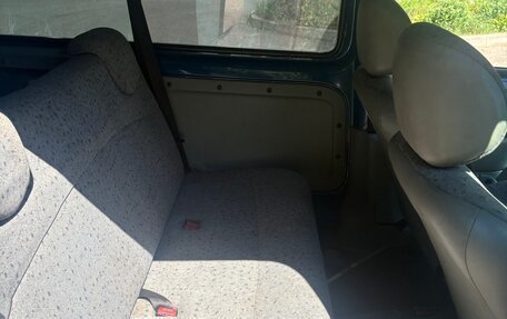 Renault Kangoo II рестайлинг, 2004 год, 300 000 рублей, 7 фотография