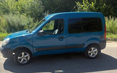 Renault Kangoo II рестайлинг, 2004 год, 300 000 рублей, 3 фотография