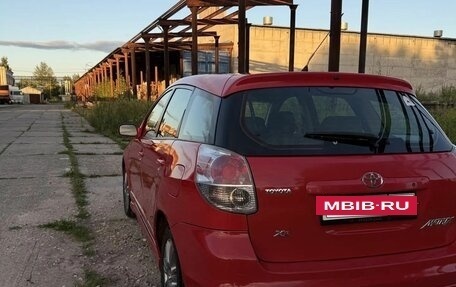 Toyota Matrix, 2005 год, 500 000 рублей, 2 фотография