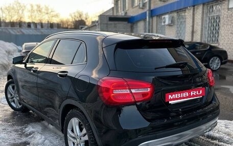 Mercedes-Benz GLA, 2016 год, 1 950 000 рублей, 2 фотография