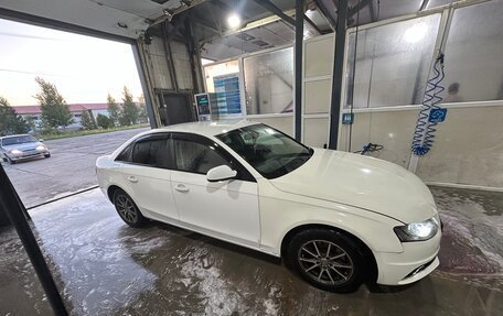 Audi A4, 2010 год, 1 050 000 рублей, 6 фотография