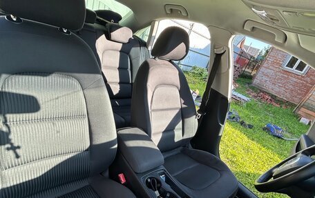 Audi A4, 2010 год, 1 050 000 рублей, 10 фотография