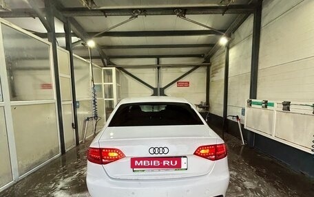 Audi A4, 2010 год, 1 050 000 рублей, 5 фотография