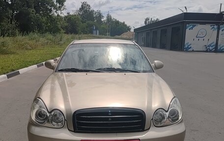 Hyundai Sonata IV рестайлинг, 2004 год, 370 000 рублей, 1 фотография