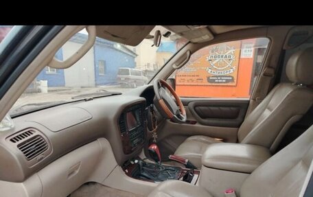 Toyota Land Cruiser 100 рестайлинг 2, 2000 год, 1 750 000 рублей, 5 фотография
