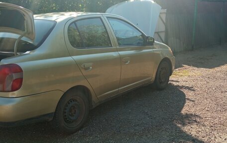 Toyota Echo, 2001 год, 120 000 рублей, 3 фотография
