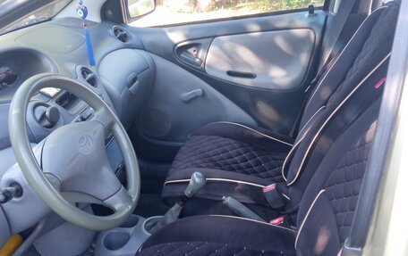 Toyota Echo, 2001 год, 120 000 рублей, 8 фотография