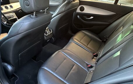 Mercedes-Benz E-Класс, 2020 год, 2 690 000 рублей, 14 фотография