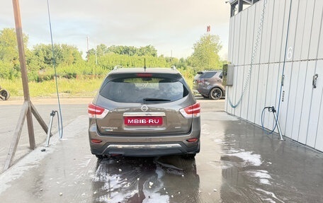 Nissan Pathfinder, 2014 год, 1 600 000 рублей, 5 фотография