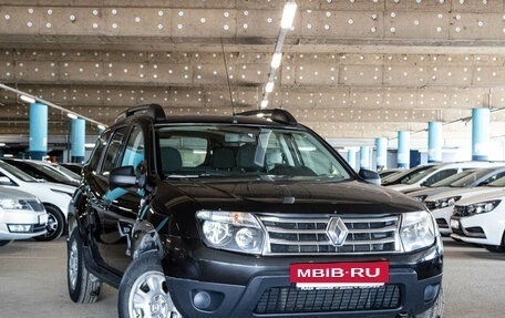 Renault Duster I рестайлинг, 2014 год, 1 059 000 рублей, 2 фотография