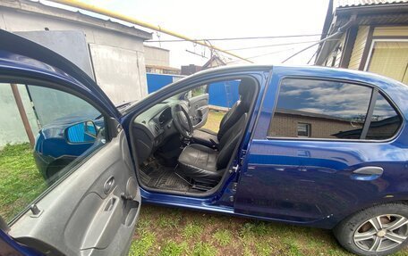 Renault Logan II, 2015 год, 400 000 рублей, 6 фотография