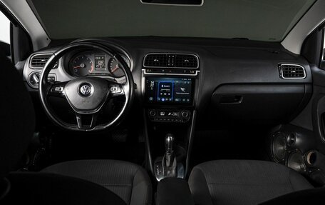 Volkswagen Polo VI (EU Market), 2017 год, 1 329 000 рублей, 17 фотография