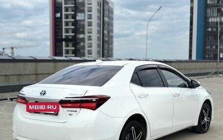 Toyota Corolla, 2019 год, 1 940 000 рублей, 5 фотография
