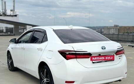 Toyota Corolla, 2019 год, 1 940 000 рублей, 3 фотография