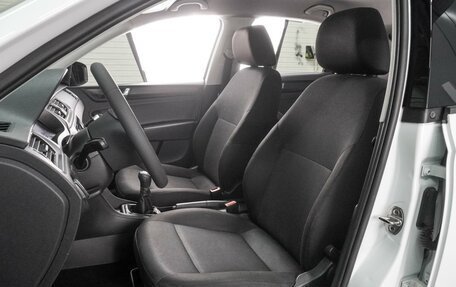 Skoda Rapid I, 2019 год, 1 099 000 рублей, 10 фотография