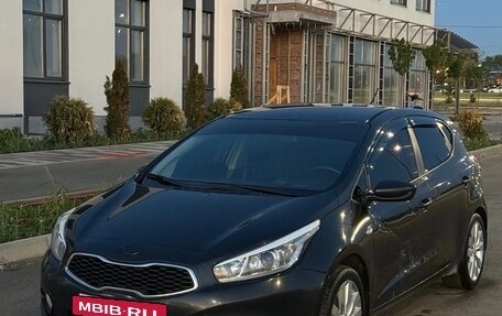 KIA cee'd III, 2013 год, 749 999 рублей, 2 фотография