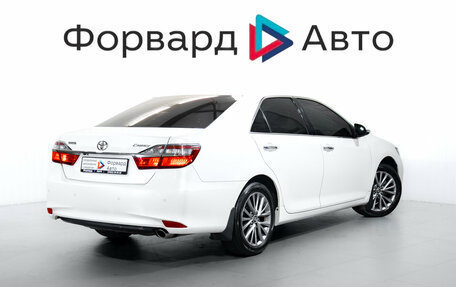 Toyota Camry, 2016 год, 1 899 000 рублей, 8 фотография