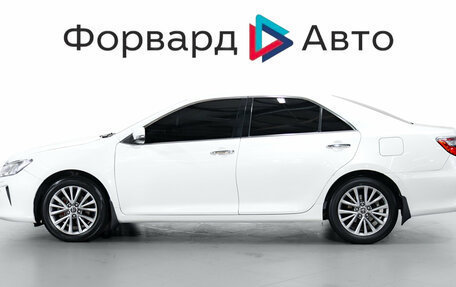 Toyota Camry, 2016 год, 1 899 000 рублей, 5 фотография