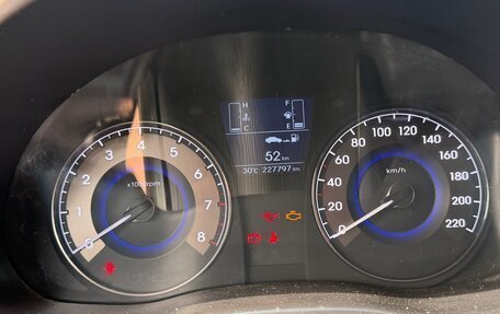 Hyundai Solaris II рестайлинг, 2016 год, 760 000 рублей, 6 фотография