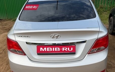 Hyundai Solaris II рестайлинг, 2016 год, 760 000 рублей, 3 фотография