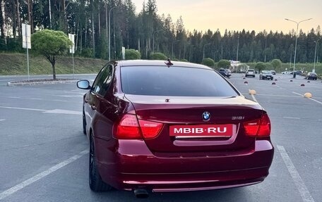 BMW 3 серия, 2011 год, 900 000 рублей, 6 фотография