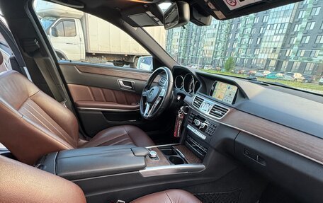 Mercedes-Benz E-Класс, 2014 год, 2 100 000 рублей, 15 фотография