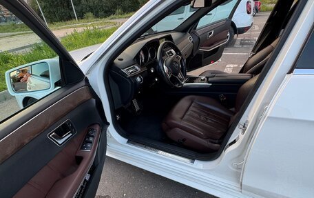 Mercedes-Benz E-Класс, 2014 год, 2 100 000 рублей, 16 фотография