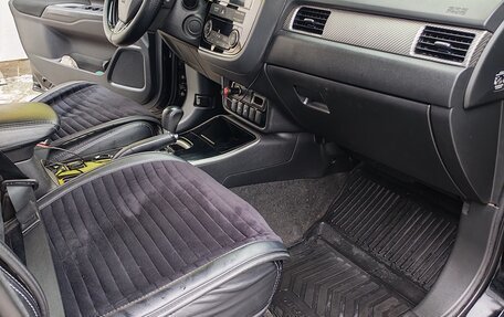 Mitsubishi Outlander III рестайлинг 3, 2018 год, 2 300 000 рублей, 4 фотография