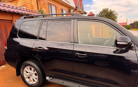Toyota Land Cruiser 200, 2019 год, 7 900 000 рублей, 3 фотография