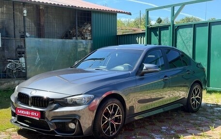 BMW 3 серия, 2016 год, 2 490 000 рублей, 3 фотография