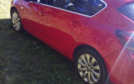 Opel Astra J, 2012 год, 700 000 рублей, 5 фотография