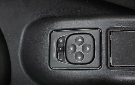 Chevrolet Niva I рестайлинг, 2004 год, 349 000 рублей, 16 фотография