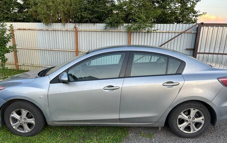 Mazda 3, 2011 год, 800 000 рублей, 2 фотография