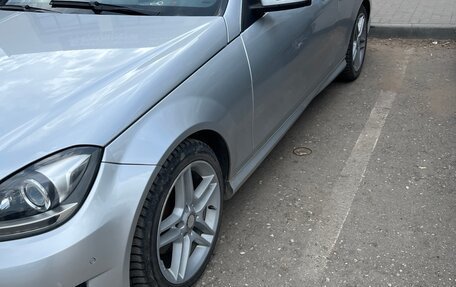 Mercedes-Benz C-Класс, 2011 год, 1 650 000 рублей, 2 фотография
