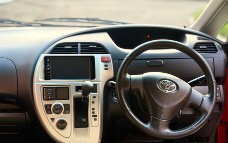 Toyota Ractis I, 2009 год, 525 000 рублей, 23 фотография