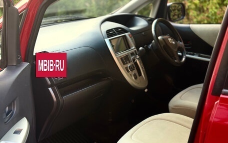 Toyota Ractis I, 2009 год, 525 000 рублей, 14 фотография